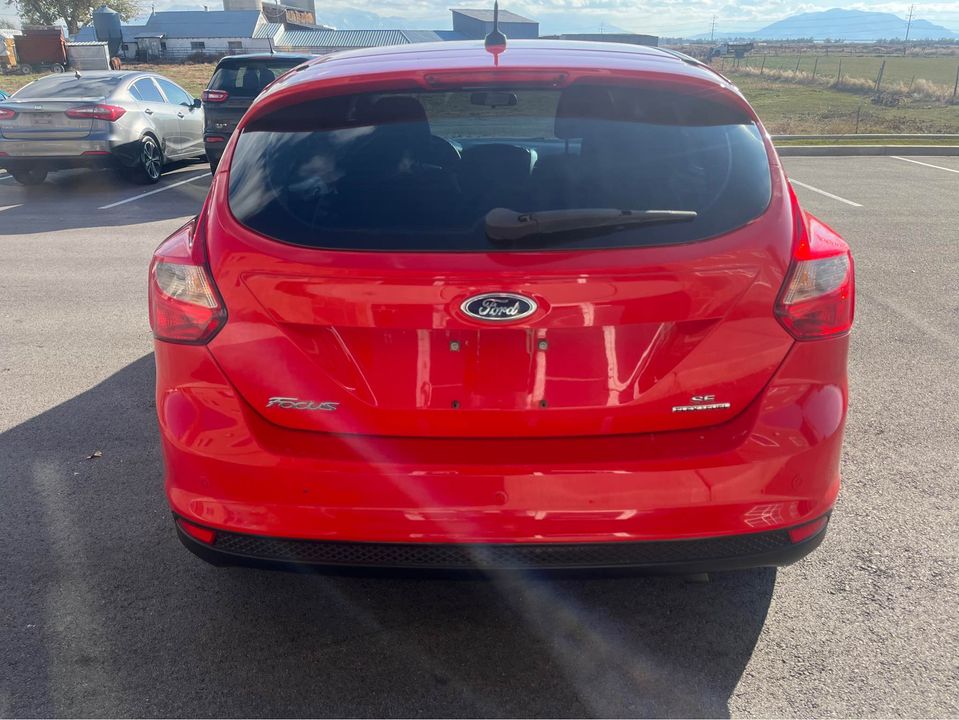 2014 Ford Focus Red