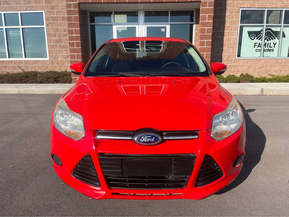 2014 Ford Focus Red
