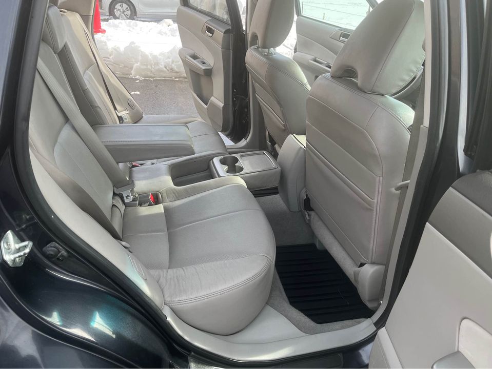 2010 Subaru Forester 2.5X Limited Sport Utility 4D