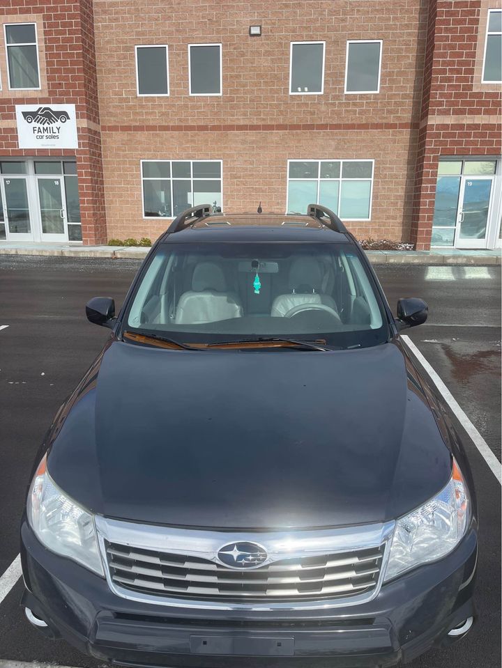 2010 Subaru Forester 2.5X Limited Sport Utility 4D