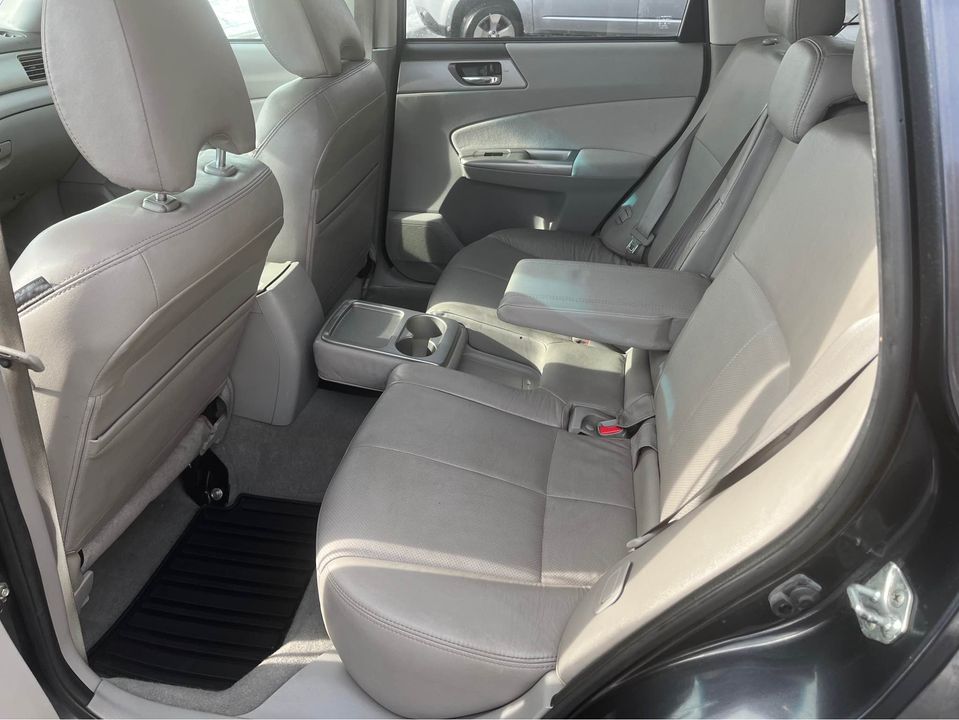 2010 Subaru Forester 2.5X Limited Sport Utility 4D