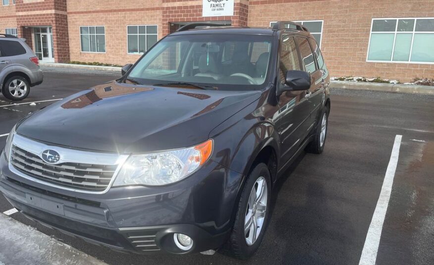 2010 Subaru Forester 2.5X Limited Sport Utility 4D