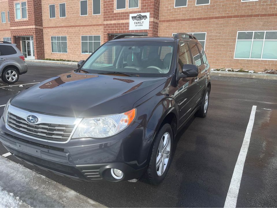 2010 Subaru Forester 2.5X Limited Sport Utility 4D