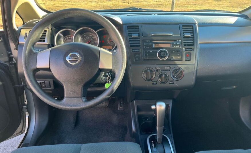 2011 Nissan Versa S Hatchback 4D