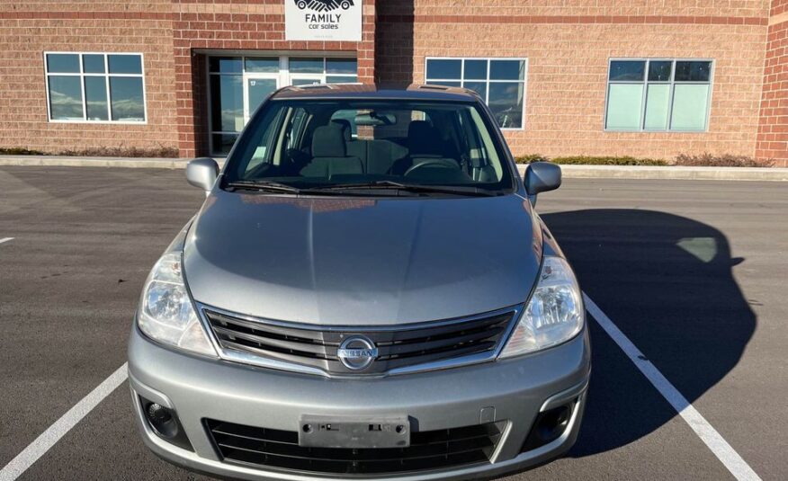 2011 Nissan Versa S Hatchback 4D