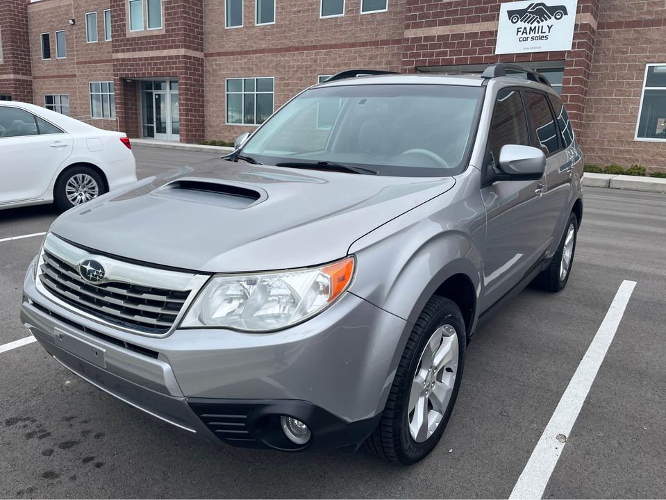 2009 Subaru forester XT Limited Sport Utility 4D