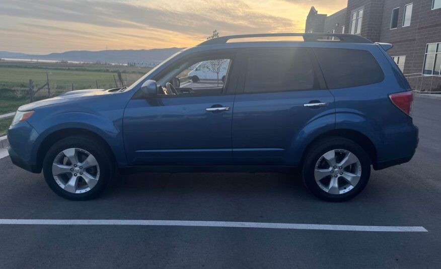 2009 Subaru forester XT Limited Sport Utility 4D