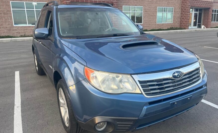 2009 Subaru forester XT Limited Sport Utility 4D