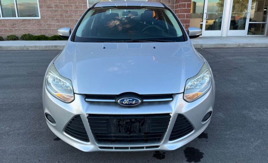 2013 Ford focus SE Sedan 4D