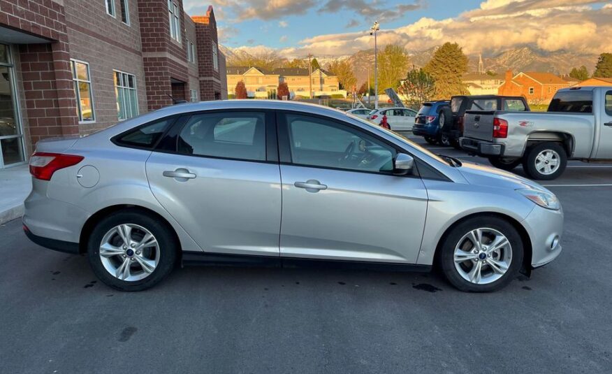 2013 Ford focus SE Sedan 4D