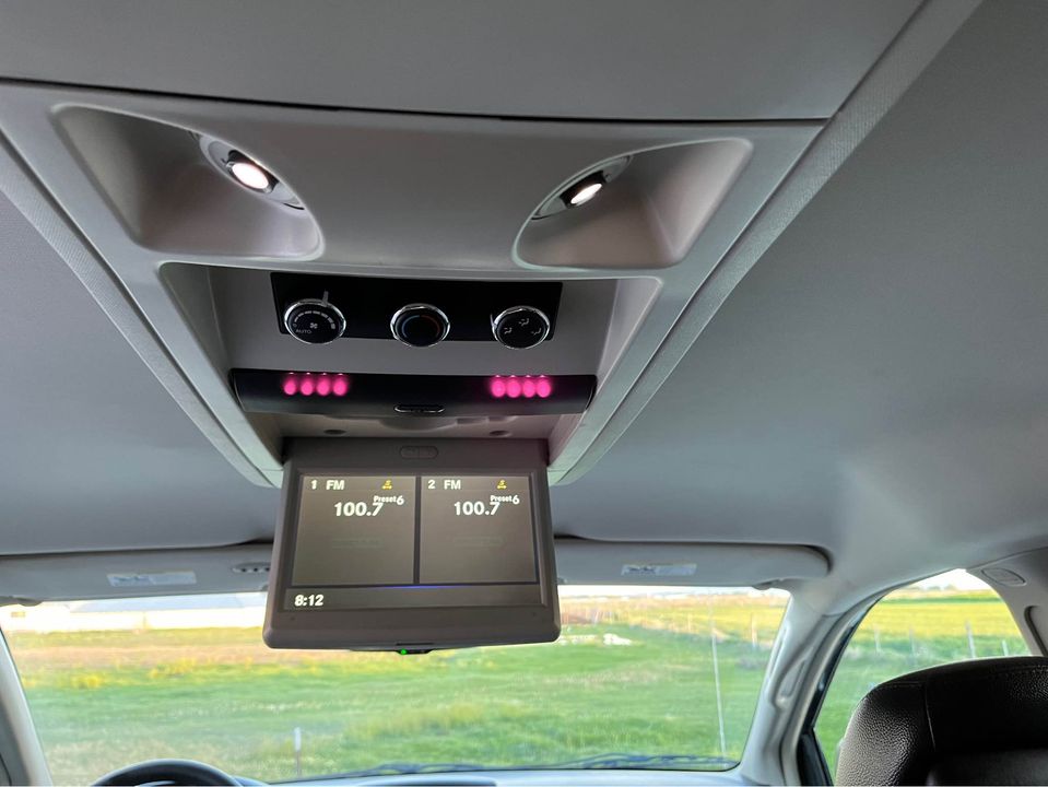 2014 Chrysler Town & Country Touring