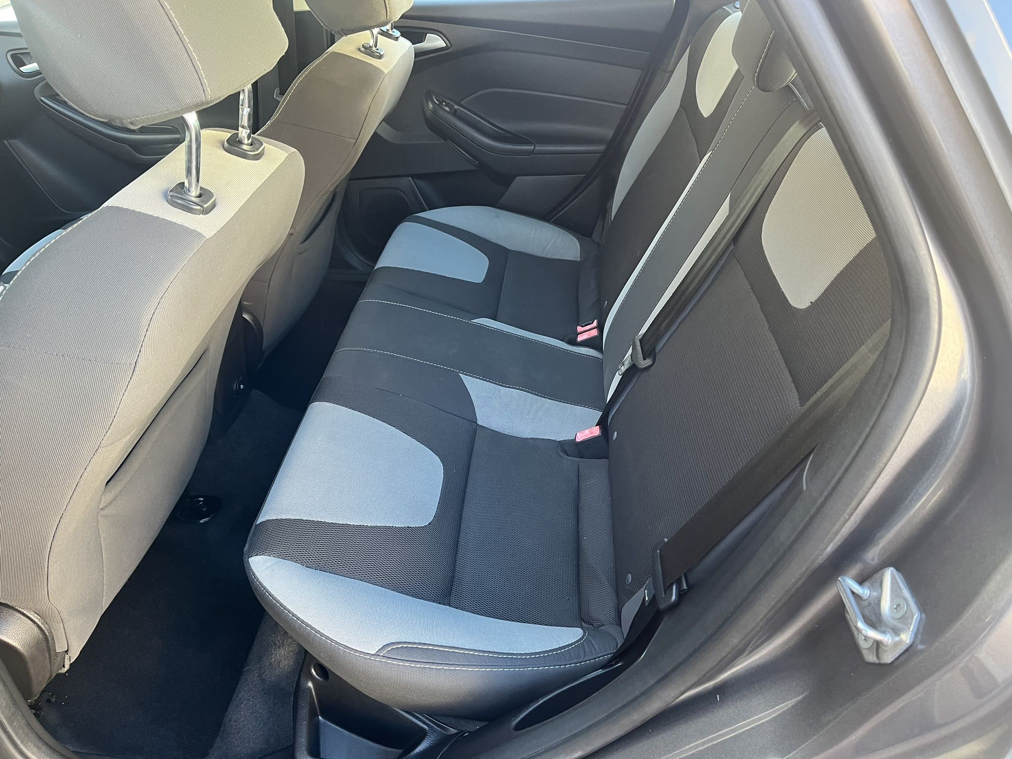 2014 Ford Focus Grey