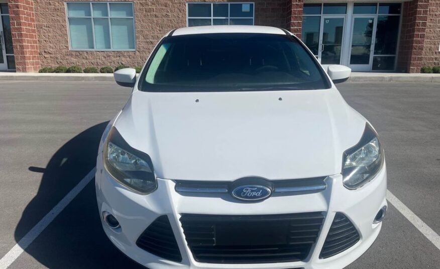 2012 Ford focus SE Sedan 4D