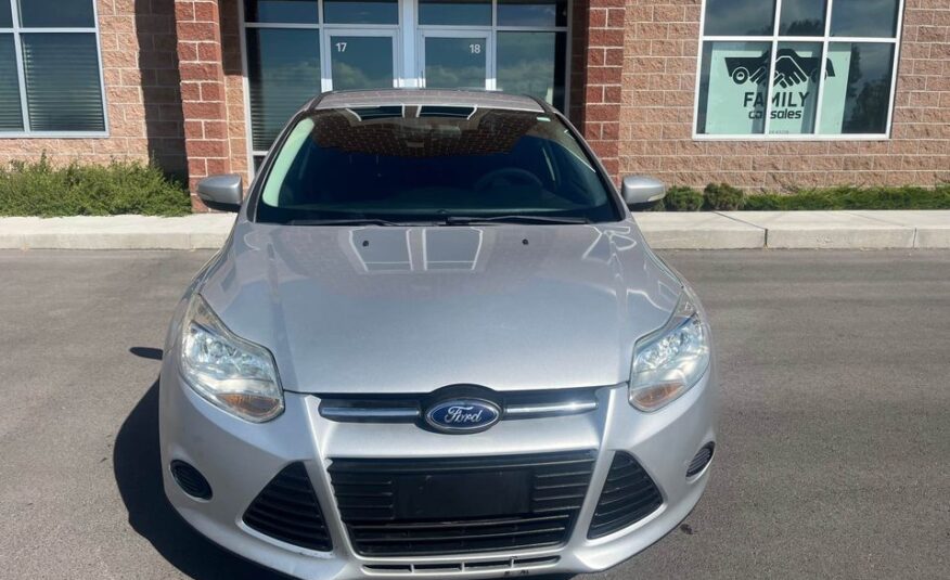 2013 Ford focus SE Sedan 4D