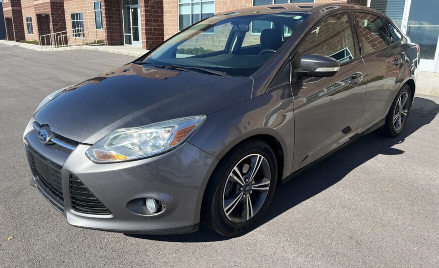 2014 Ford Focus Grey