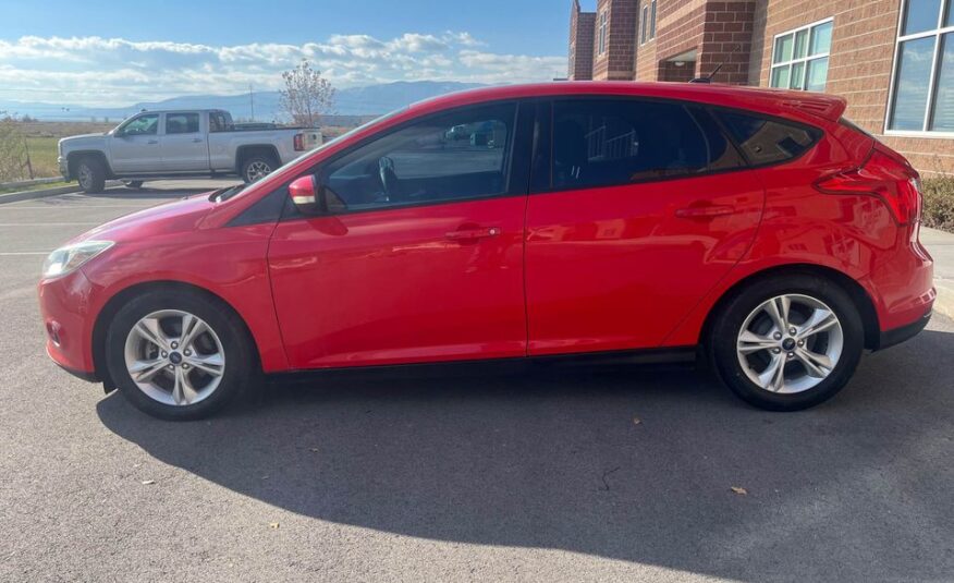 2014 Ford Focus Red