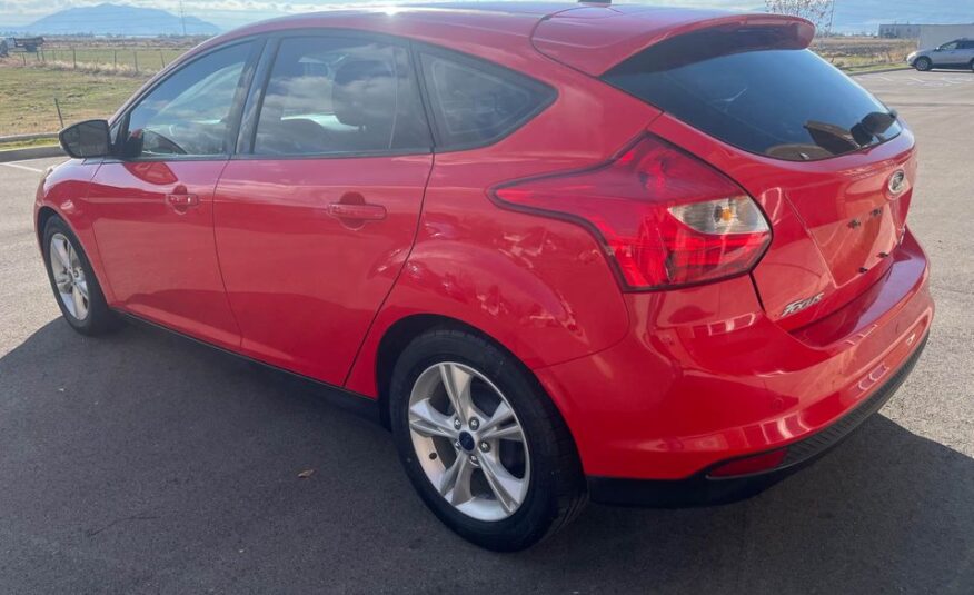 2014 Ford Focus Red