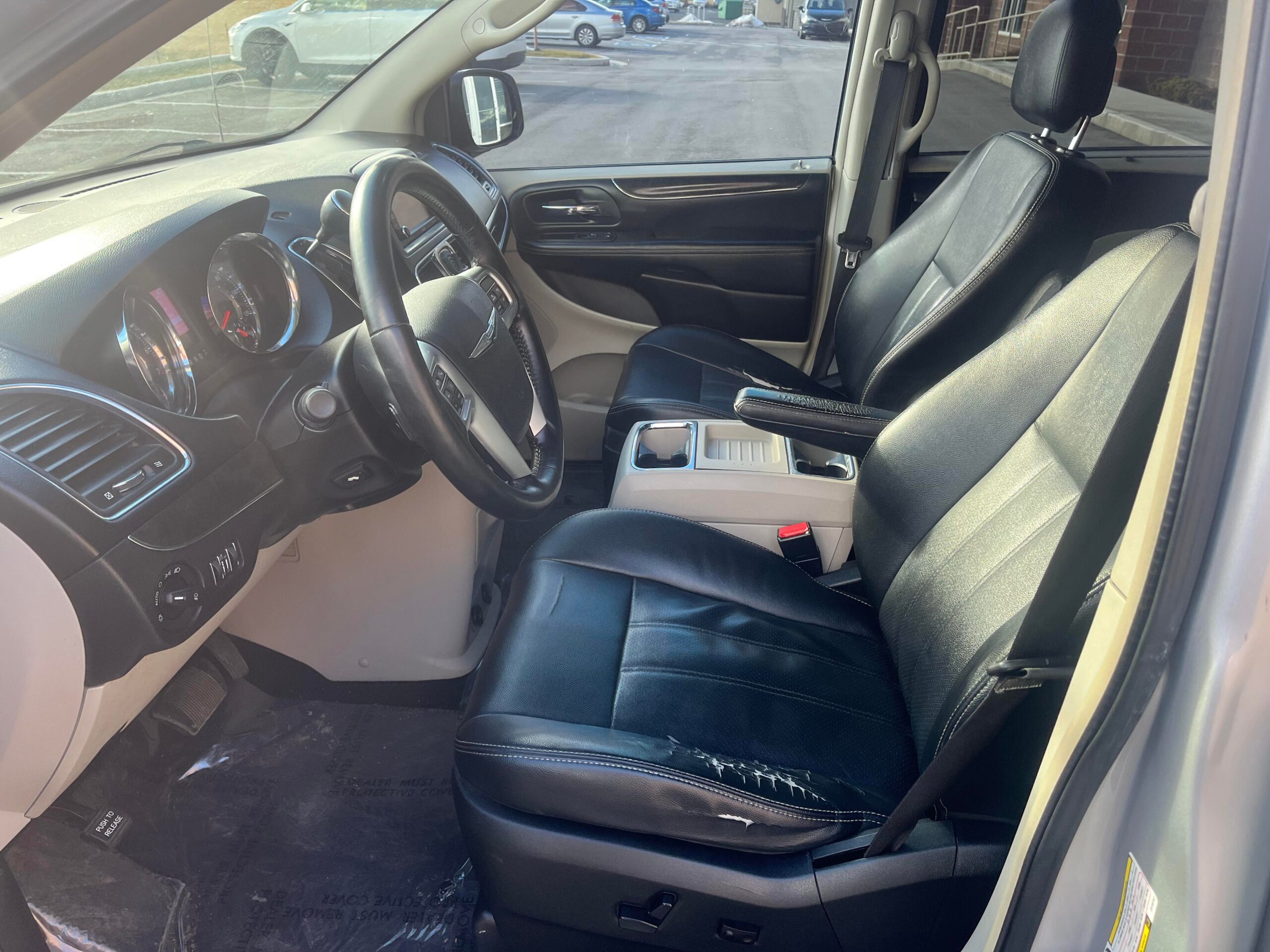 2012 Chrysler Town and Country