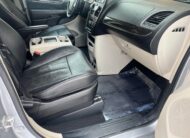 2013 Chrysler Town & Country Touring Minivan 4D