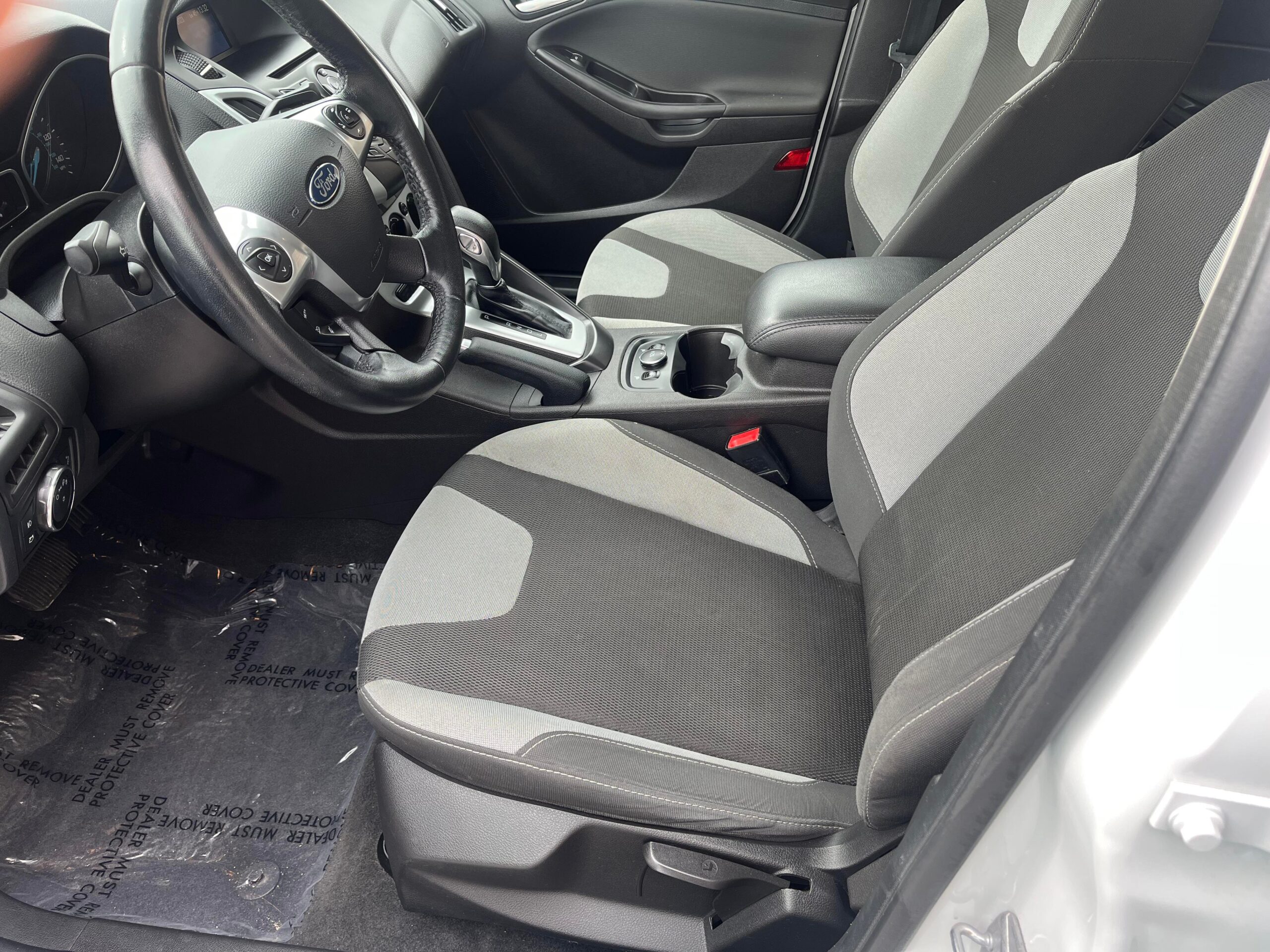 2014 Ford Focus SE Sedan 4D