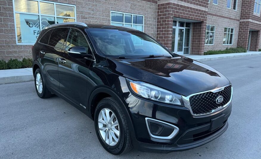 2016 Kia Sorento LX Sport Utility 4D