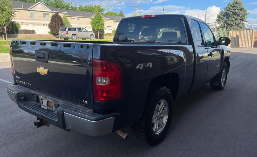 2011 Chevrolet Silverado 1500 Extended Cab LS