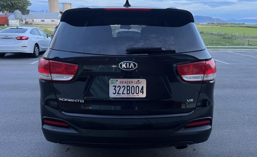 2016 Kia Sorento LX Sport Utility 4D