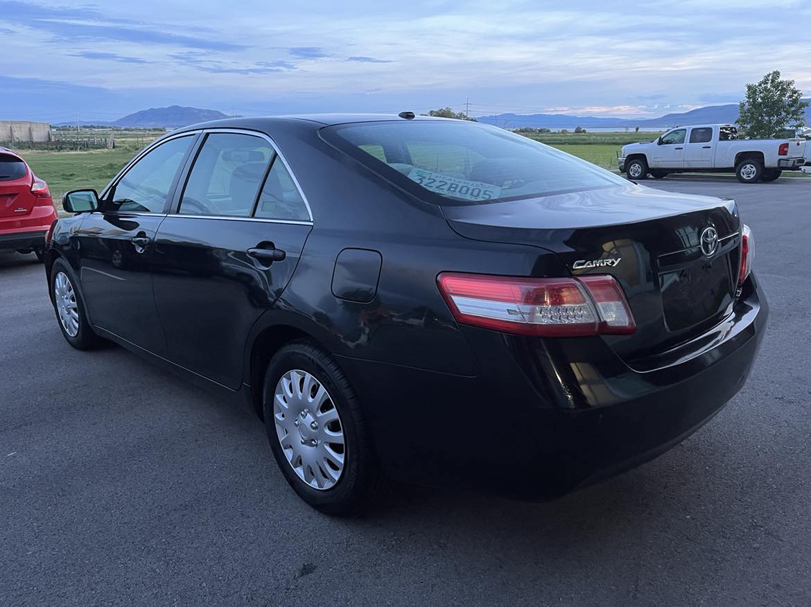 2011 Toyota Camry LE Sedan 4D