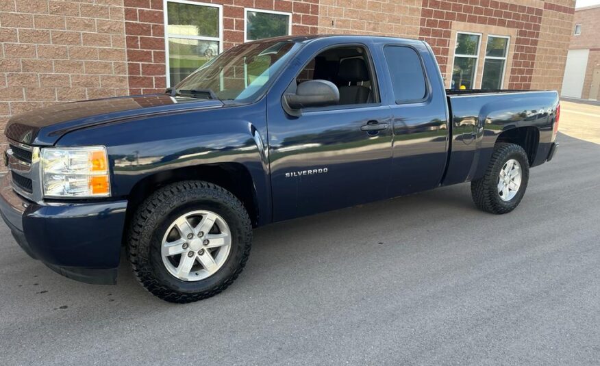 2011 Chevrolet Silverado 1500 Extended Cab LS