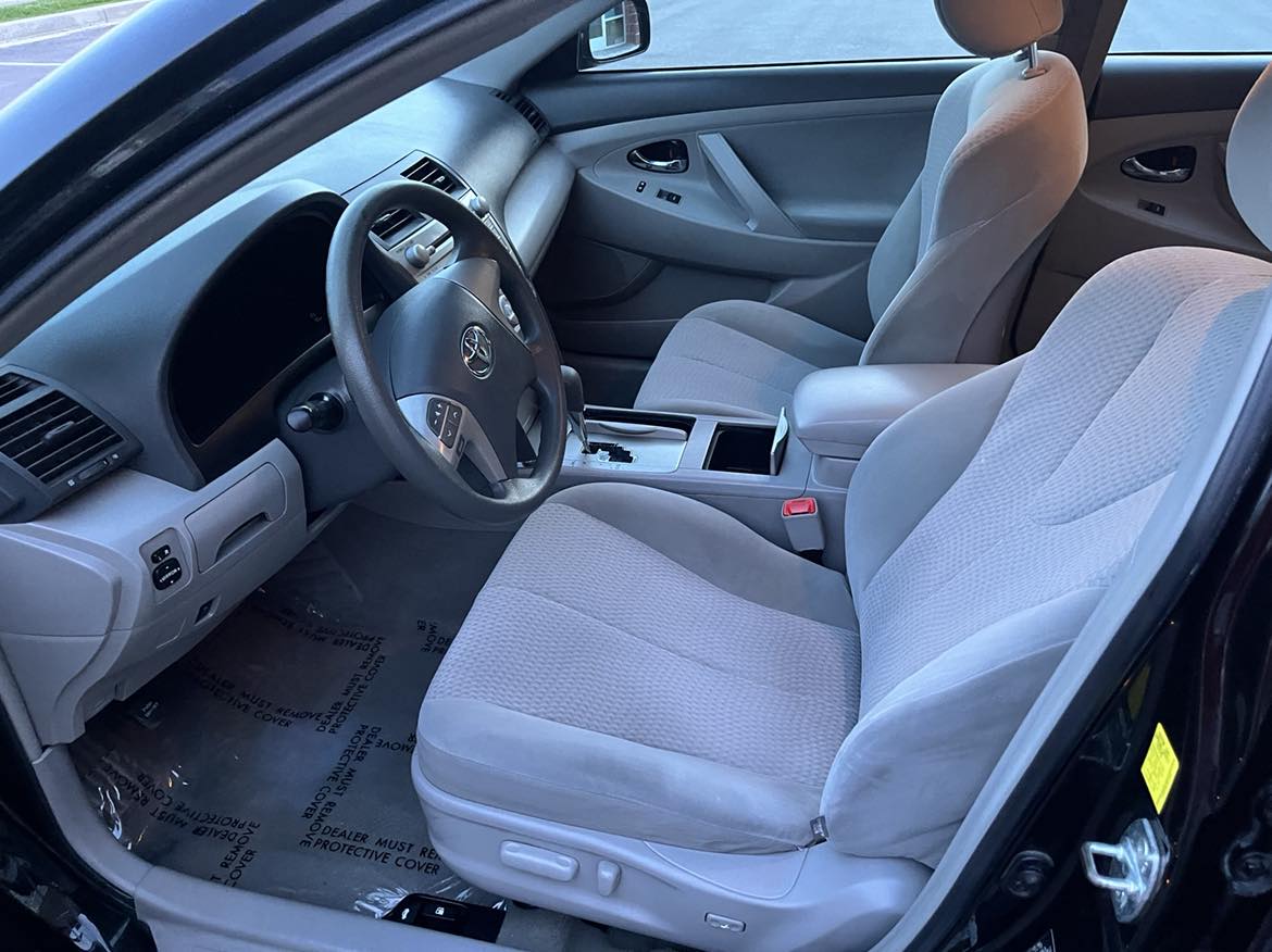 2011 Toyota Camry LE Sedan 4D