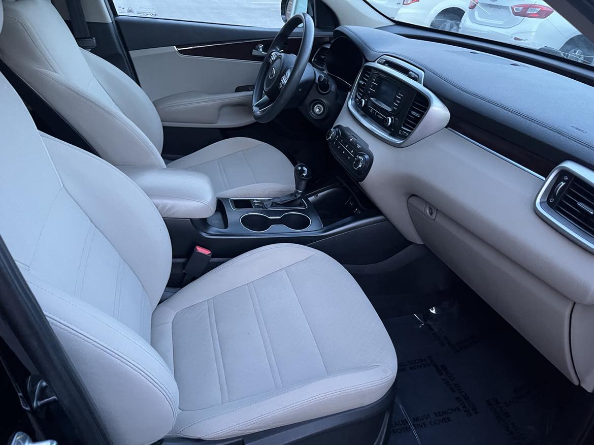 2016 Kia Sorento LX Sport Utility 4D