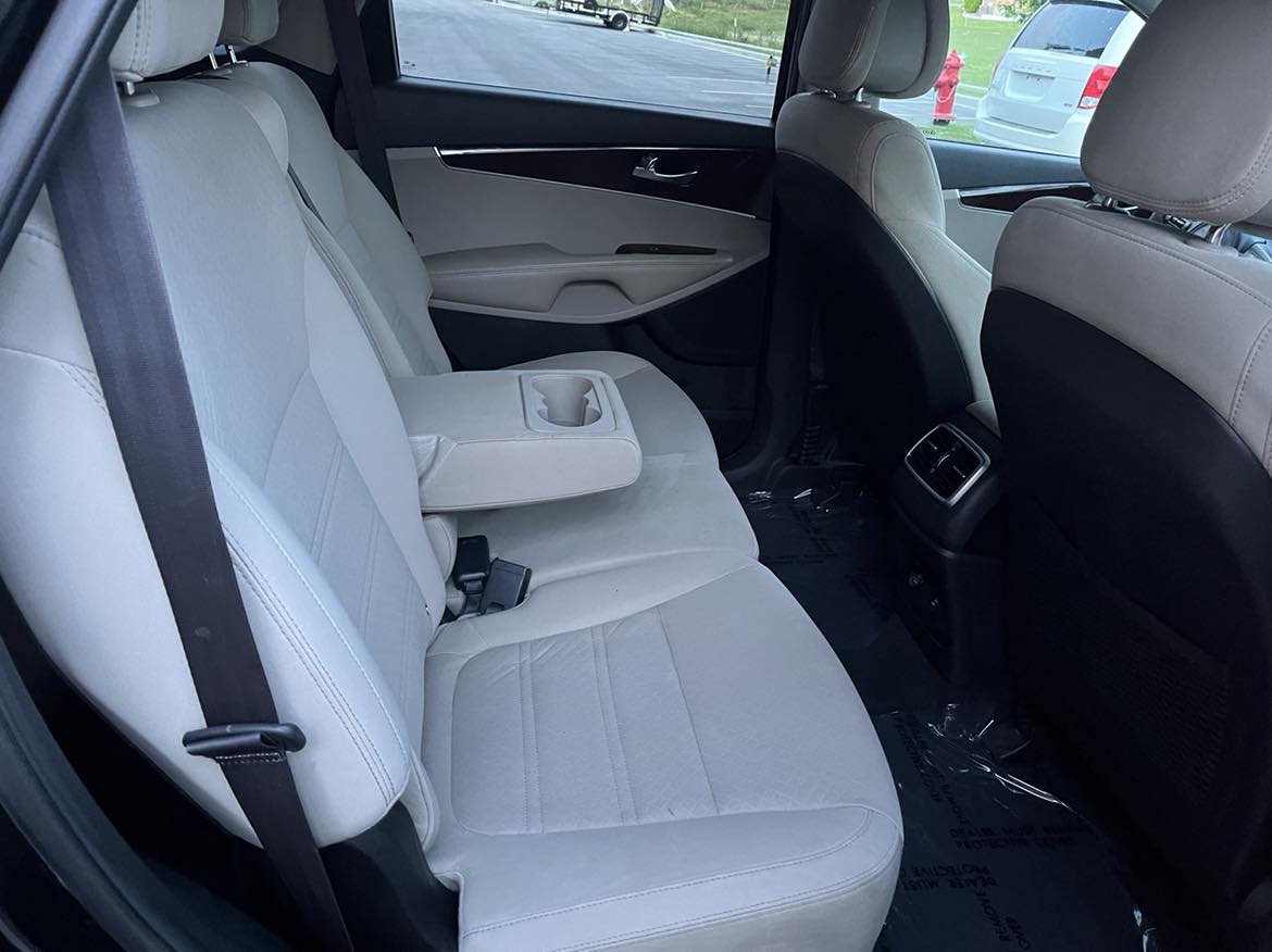 2016 Kia Sorento LX Sport Utility 4D