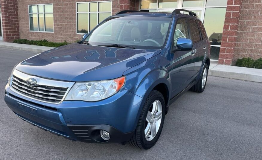 2010 Subaru Forester 2.5X Limited Sport Utility 4D