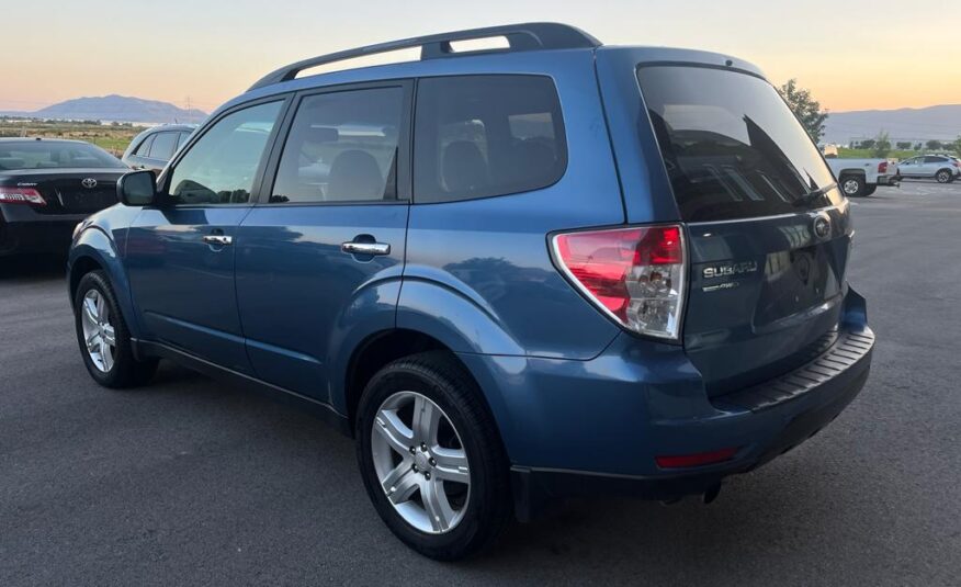 2010 Subaru Forester 2.5X Limited Sport Utility 4D