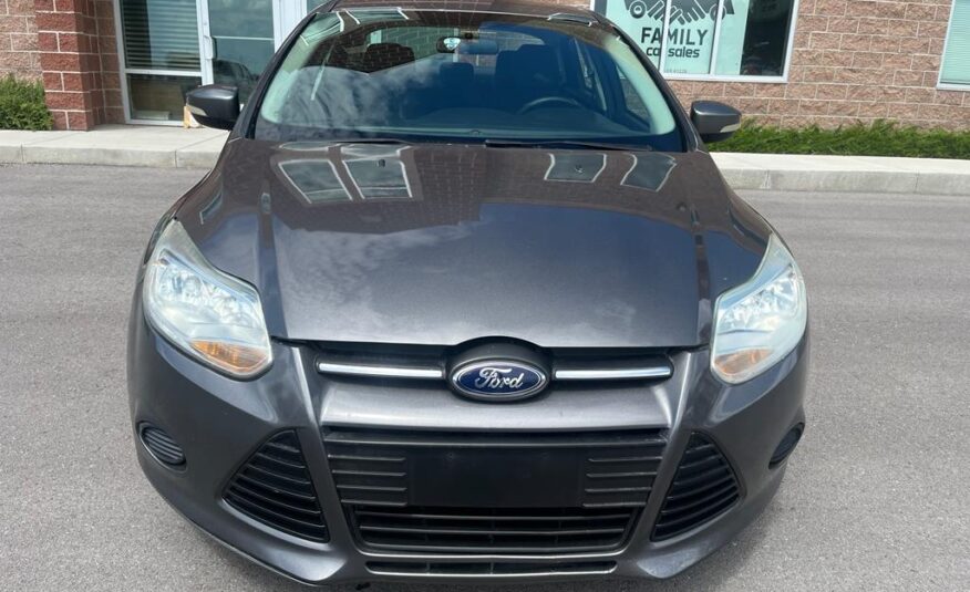 2014 Ford Focus SE Sedan 4D