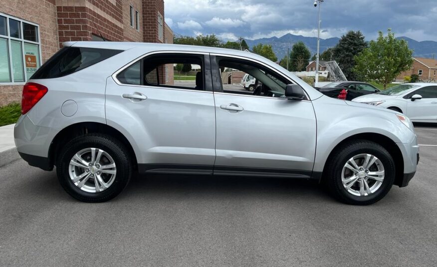 2011 Chevrolet Equinox LS Sport Utility 4D