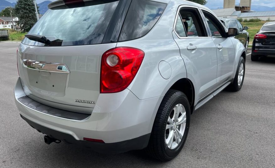 2011 Chevrolet Equinox LS Sport Utility 4D