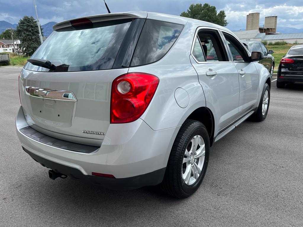 2011 Chevrolet Equinox LS Sport Utility 4D