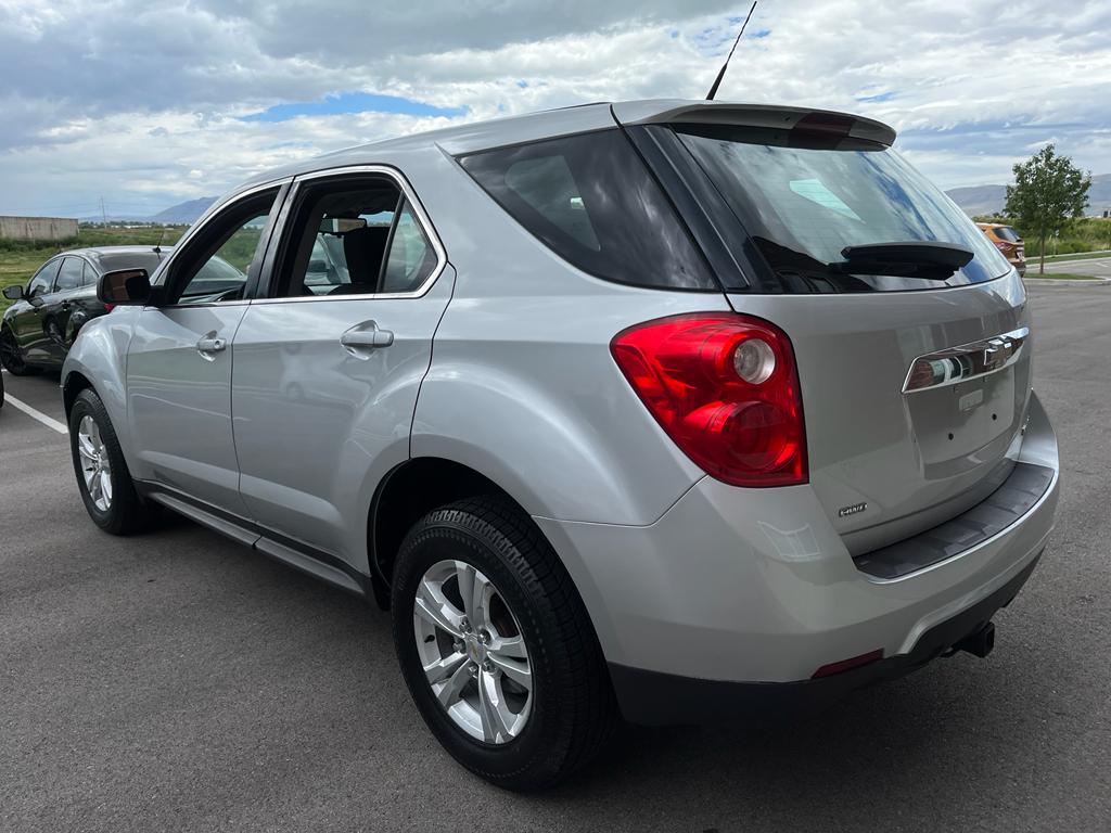 2011 Chevrolet Equinox LS Sport Utility 4D