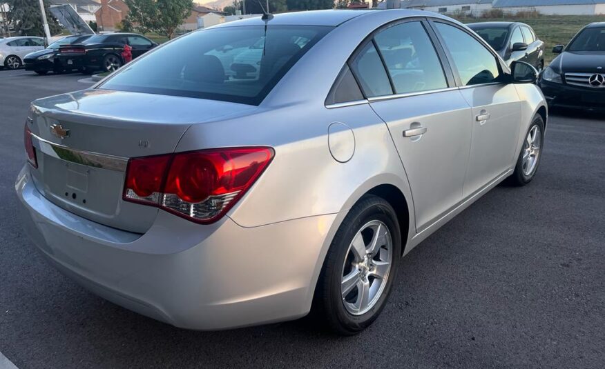 2012 Chevrolet Cruze LT Sedan 4D