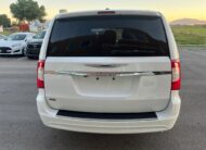 2016 Chrysler Town & Country Touring Minivan 4D