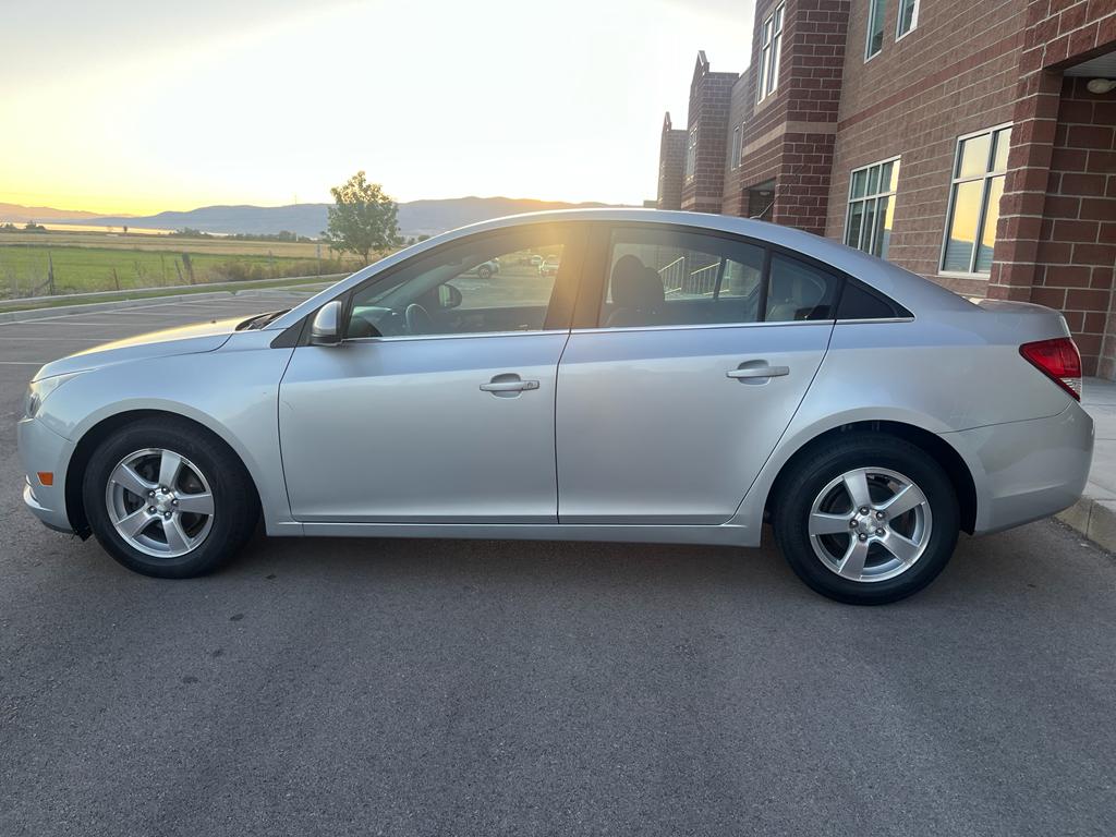 2012 Chevrolet Cruze LT Sedan 4D