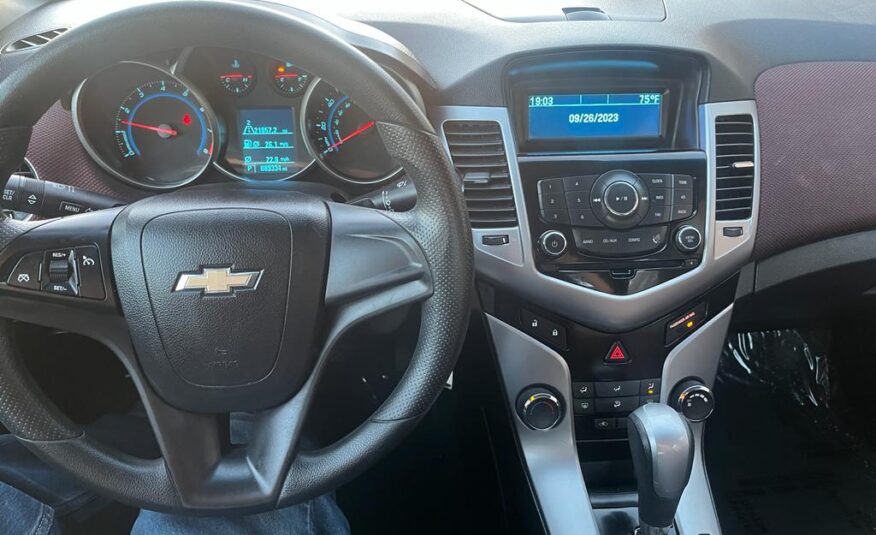 2012 Chevrolet Cruze LT Sedan 4D