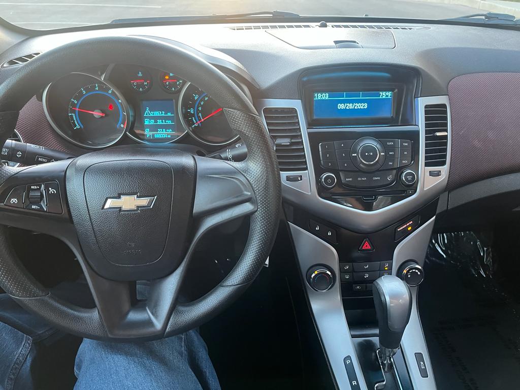 2012 Chevrolet Cruze LT Sedan 4D