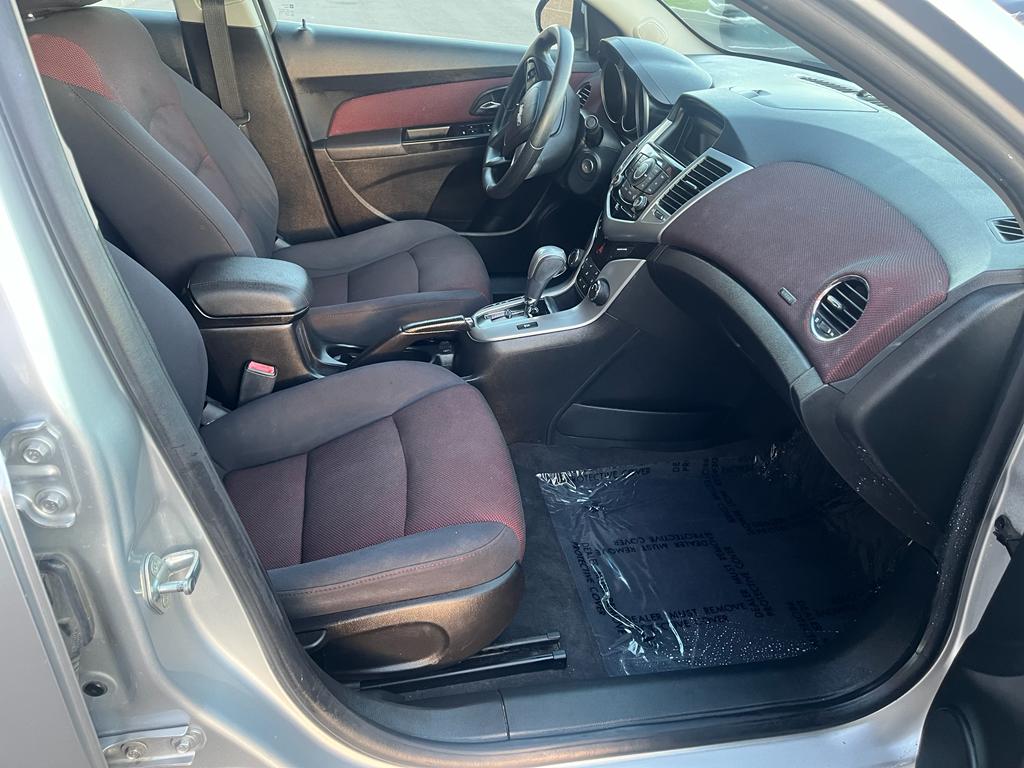 2012 Chevrolet Cruze LT Sedan 4D