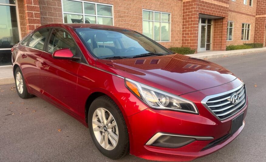 2016 Hyundai Sonata SE Sedan 4D