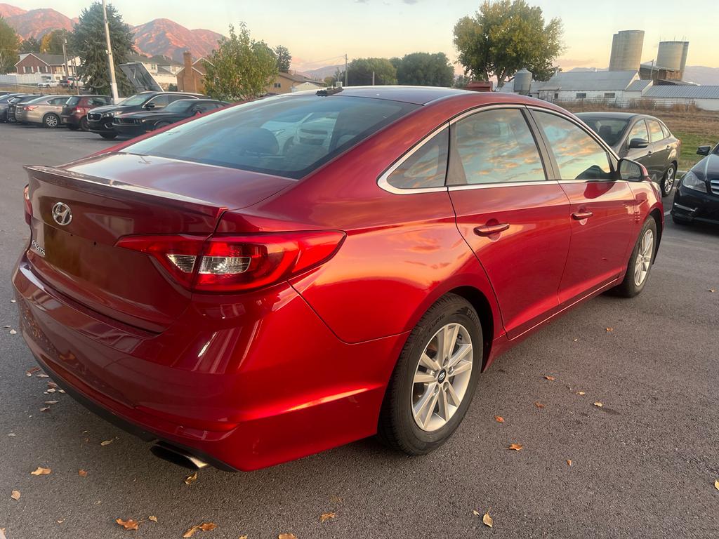 2016 Hyundai Sonata SE Sedan 4D