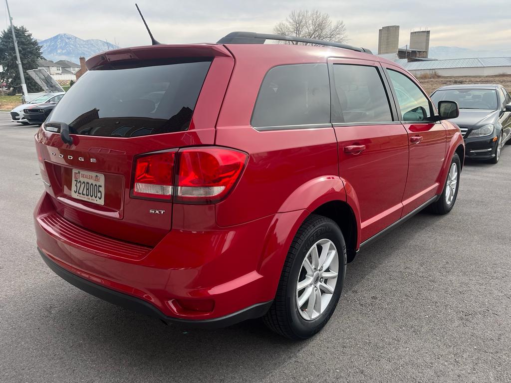 2018 Dodge Journey SXT Sport Utility 4D