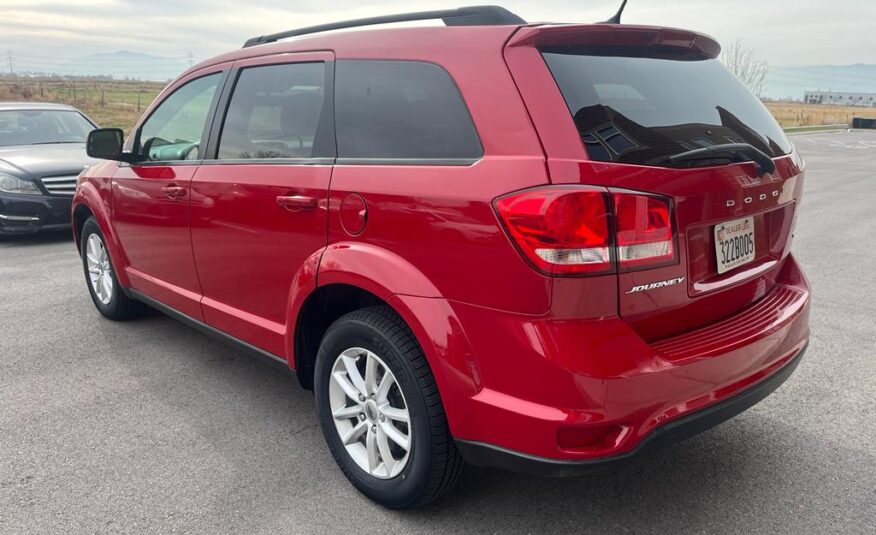 2018 Dodge Journey SXT Sport Utility 4D