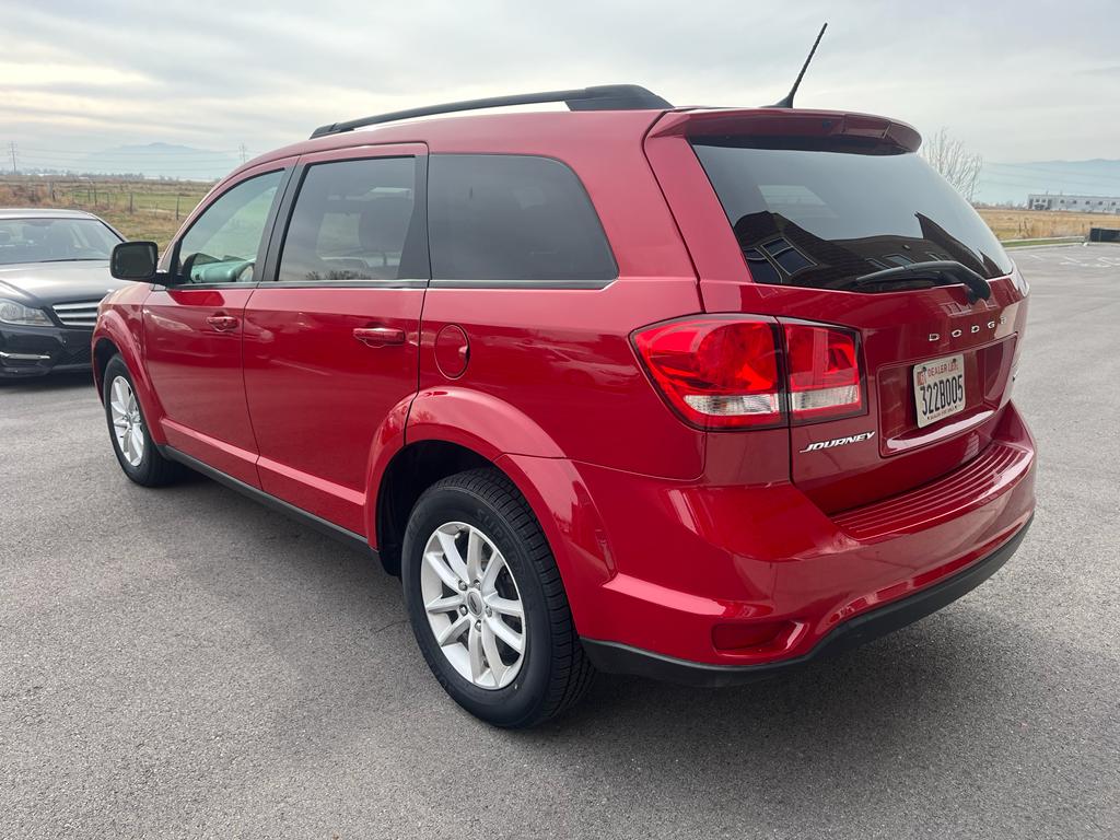 2018 Dodge Journey SXT Sport Utility 4D